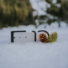 Load image into Gallery viewer, This collar is named after Hyalite Canyon. Hyalite is a popular tourist destination in Bozeman, Montana. This Hyalite is for the dogs. The Hyalite is a simple collar that will look good on any dog.