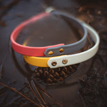 Load image into Gallery viewer, The Siren